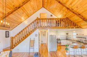 7 Min to DT Blue Ridge~Hot Tub~Fire Pit~Sleeps 12